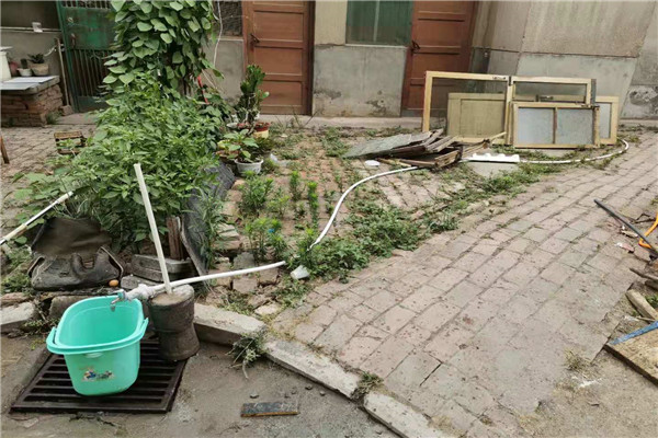 ae3774ac34f04064a9c96f95b9373bfd.jpg 解决职工生活用水临时安装的水源.jpg