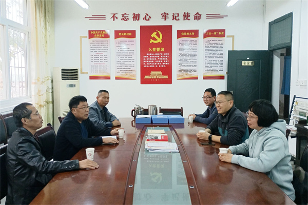 78387ec672a441b6841370cf8d097388.jpg 座谈交流.jpg