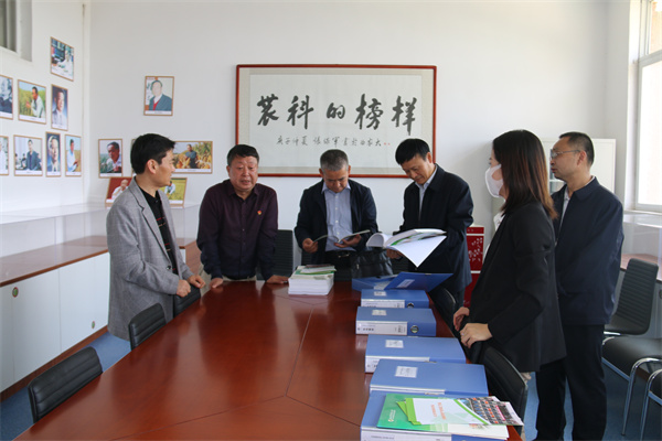 c7e3e084edb444cfa355140059128b90.jpg 检查专家工作室.jpg