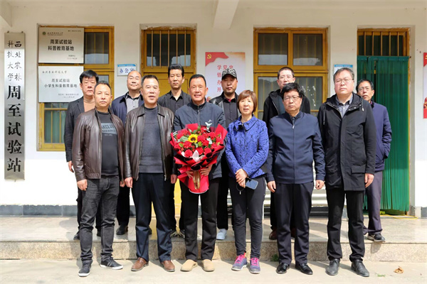 a32fdaf81d86488d9c26bde45db58560.jpg 合影留念.jpg